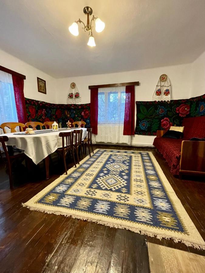 Casa Fantana - La Poalele Muntilor -50 De Metri De Partia Olimpica Villa Statjunea Borsa Bagian luar foto